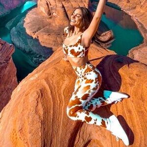 🌵 We Wore What Western Cow Print Leggings 🌵